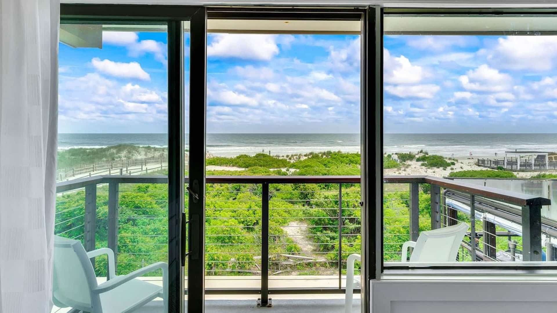 ICONA Windrift oceanfront two bedroom suite balcony view