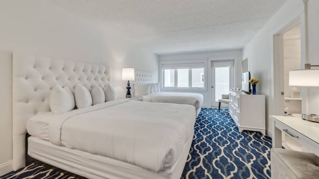 Signature Queen Hotel Room | ICONA Cape May